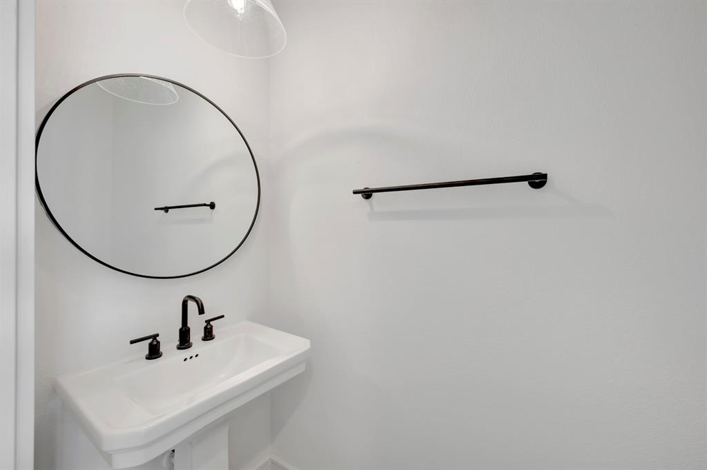 Kreymer at the Park - Residential