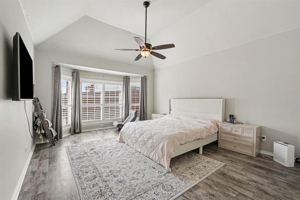 2912 Barksdale Drive