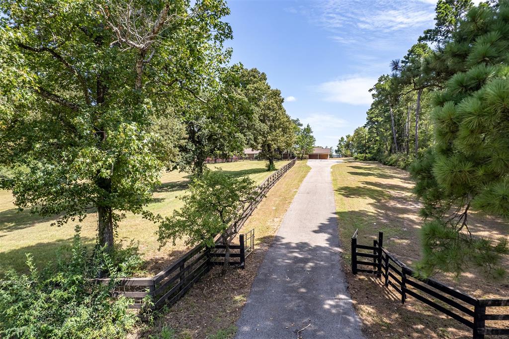 15911 US HWY 79 E