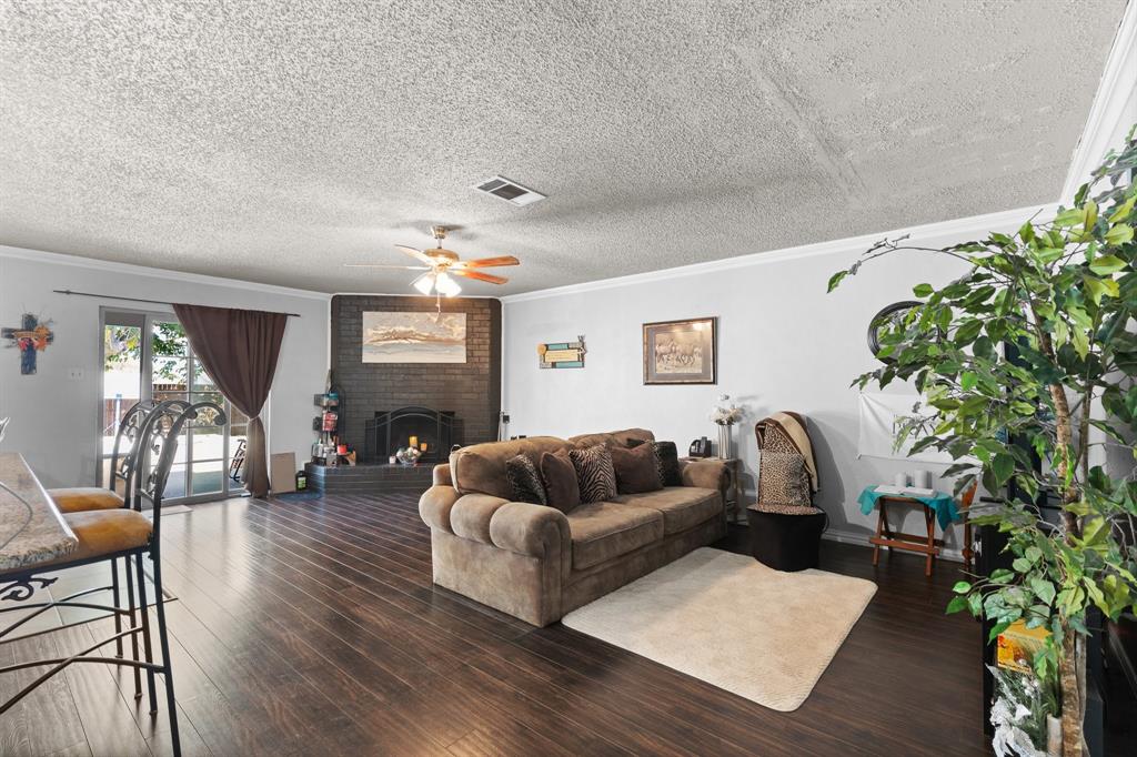 301 E Hampton Road