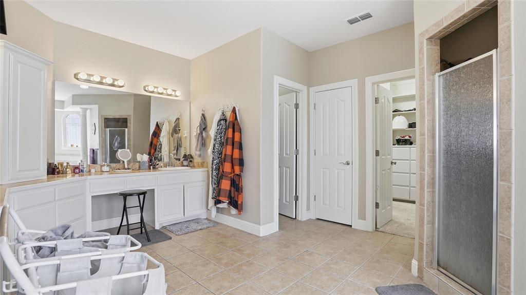 Lakes At Saddle Creek Sub - Residential