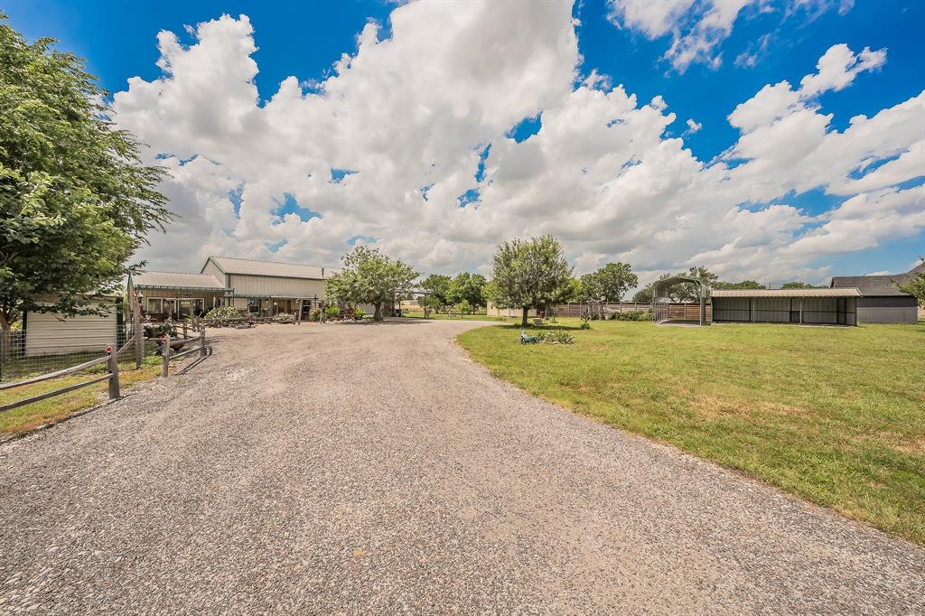 501 Country Lane