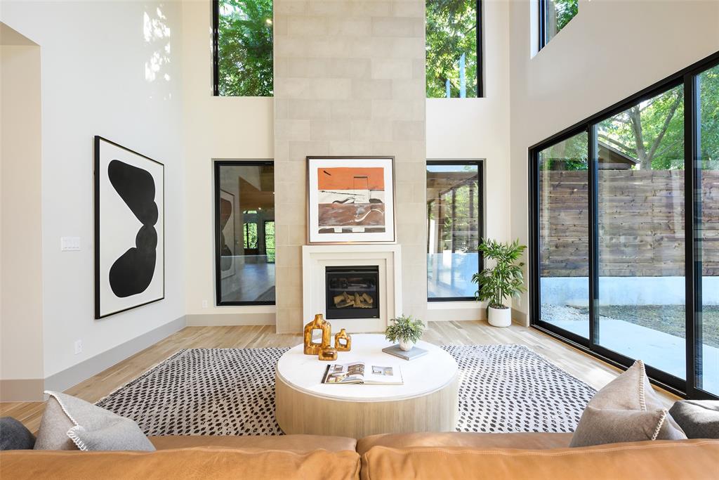 Mockingbird Hill - Residential