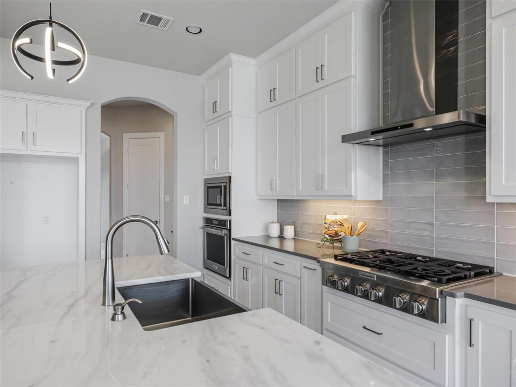 Westbury Tribute Ph 4 - Residential