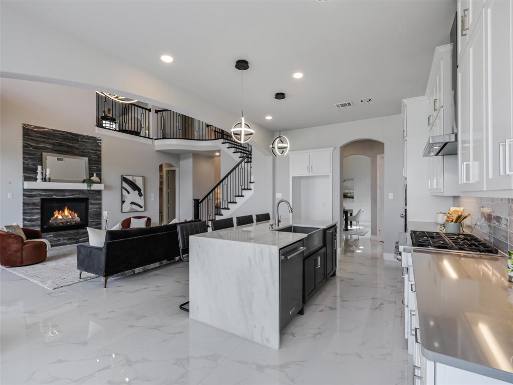 Westbury Tribute Ph 4 - Residential