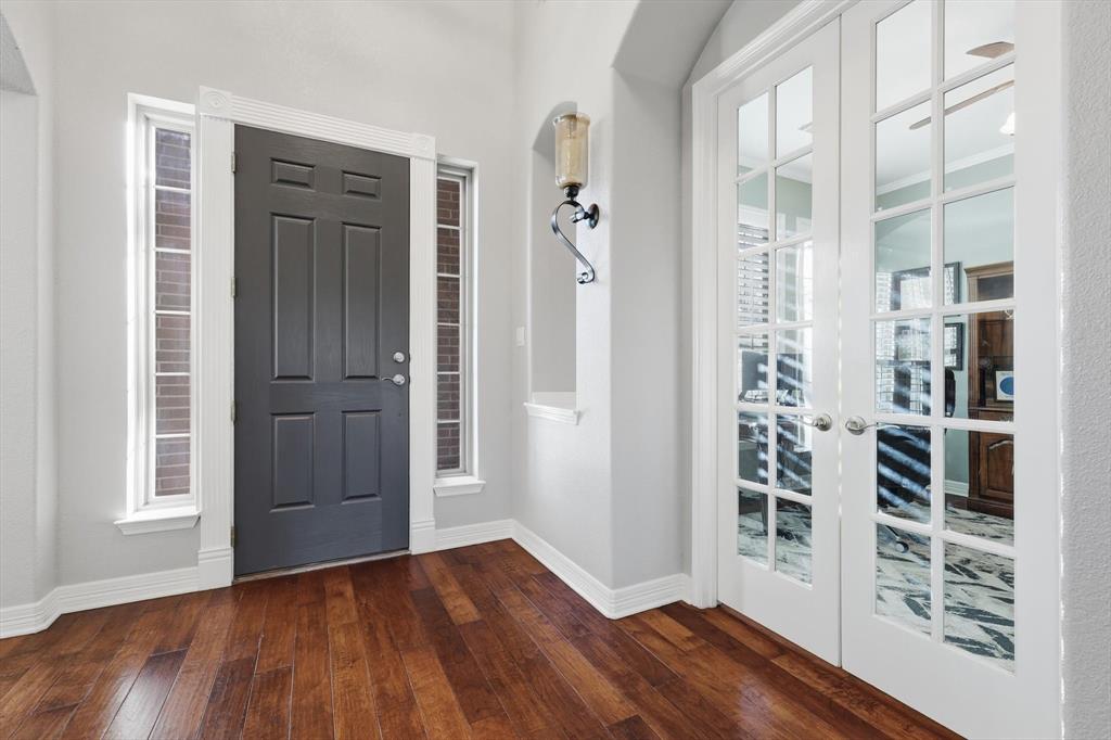 2711 Quail Cove Drive