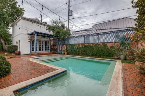 Tiny photo for 4331 Versailles Avenue, Highland Park, TX 75205 (MLS # 21404133)