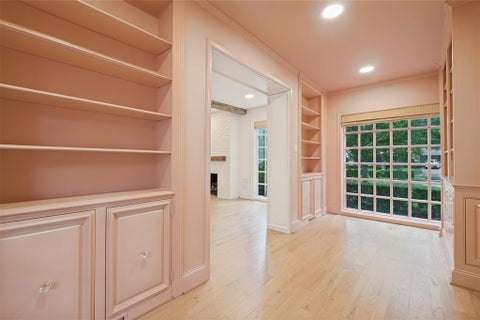 Tiny photo for 4331 Versailles Avenue, Highland Park, TX 75205 (MLS # 21404133)