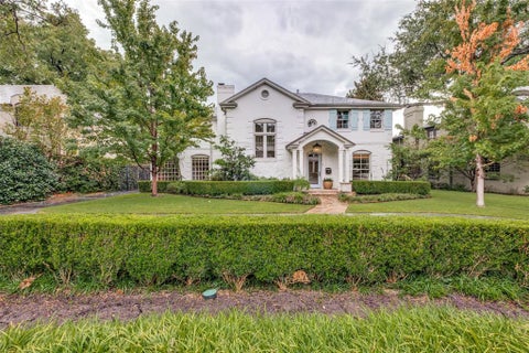Photo of 4331 Versailles Avenue, Highland Park, TX 75205 (MLS # 21404133)
