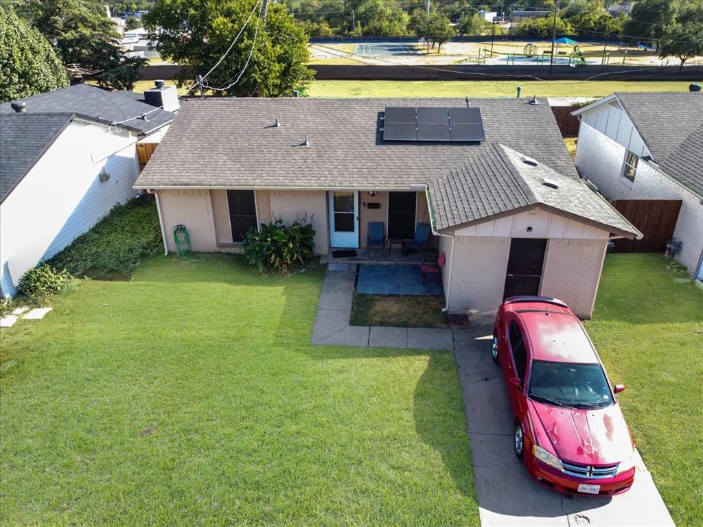 705 Parker Circle