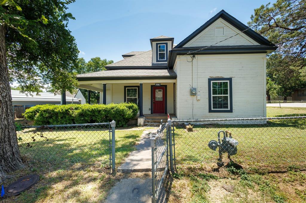 Chico, Texas 76431, United States, 3 Bedrooms Bedrooms, ,3 BathroomsBathrooms,Residential,Active,160914 Chico, Texas 76431, United States, 3 Bedrooms Bedrooms, ,3 BathroomsBathrooms,Residential,Active,160914