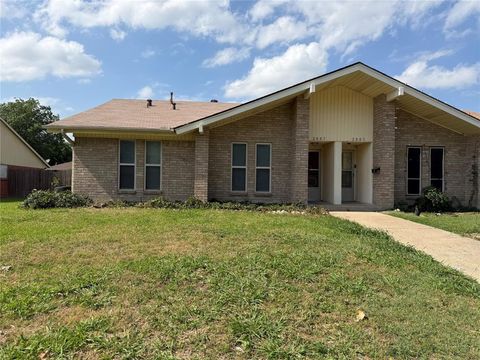 Photo of 2007 Santa Anna, Garland, TX 75042 (MLS # 21273526)