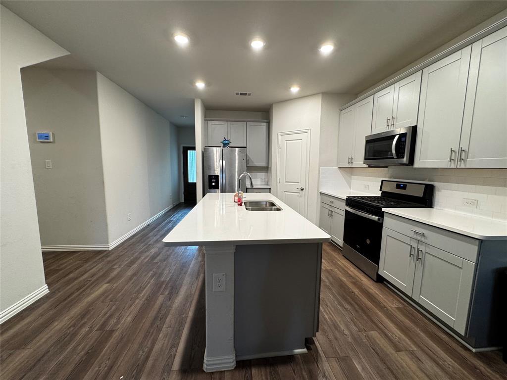5419 Big Thicket Lane