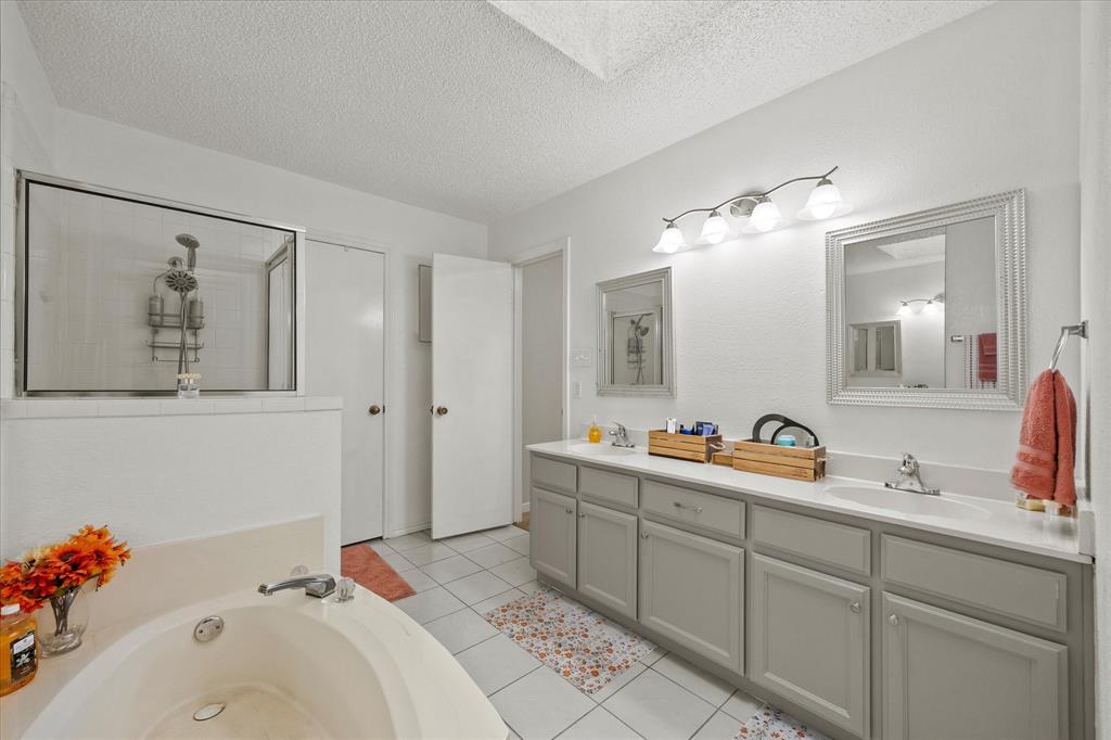 Shorewood Hills Add - Residential