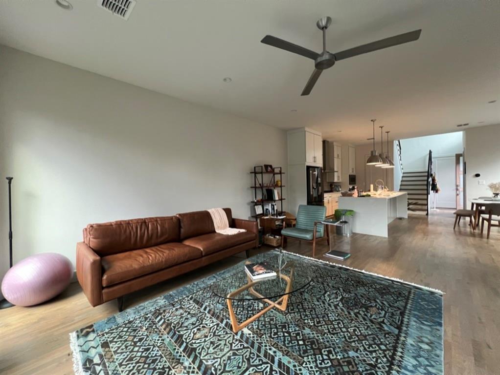 Elk Hill - Residential