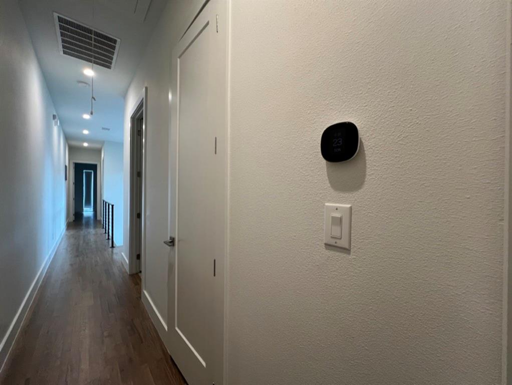 Elk Hill - Residential