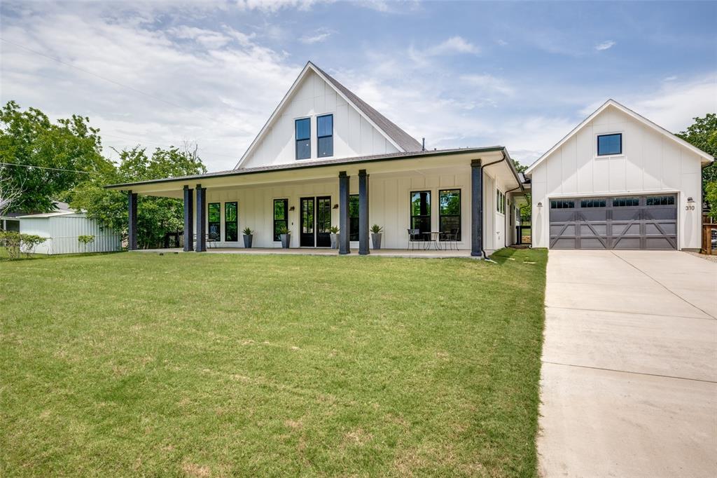 310 Oak Drive
