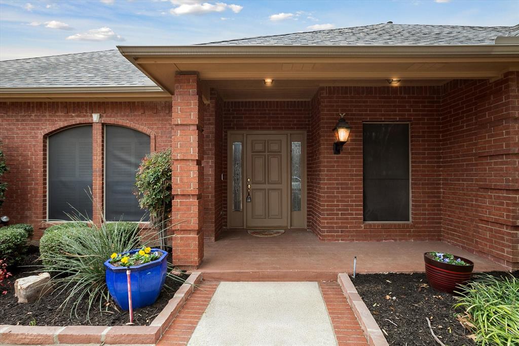 1012 Indian Ridge