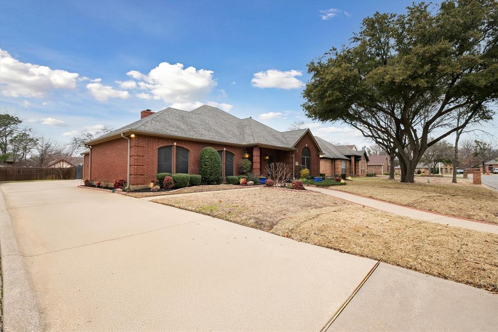 1012 Indian Ridge