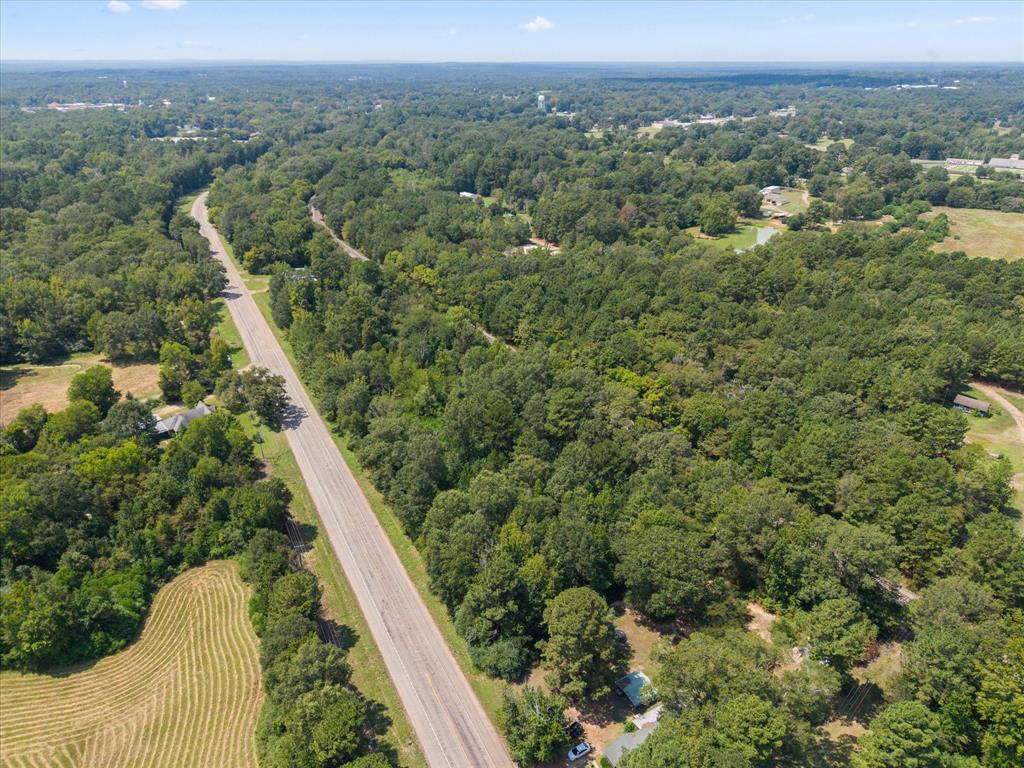 1600 Hwy 49