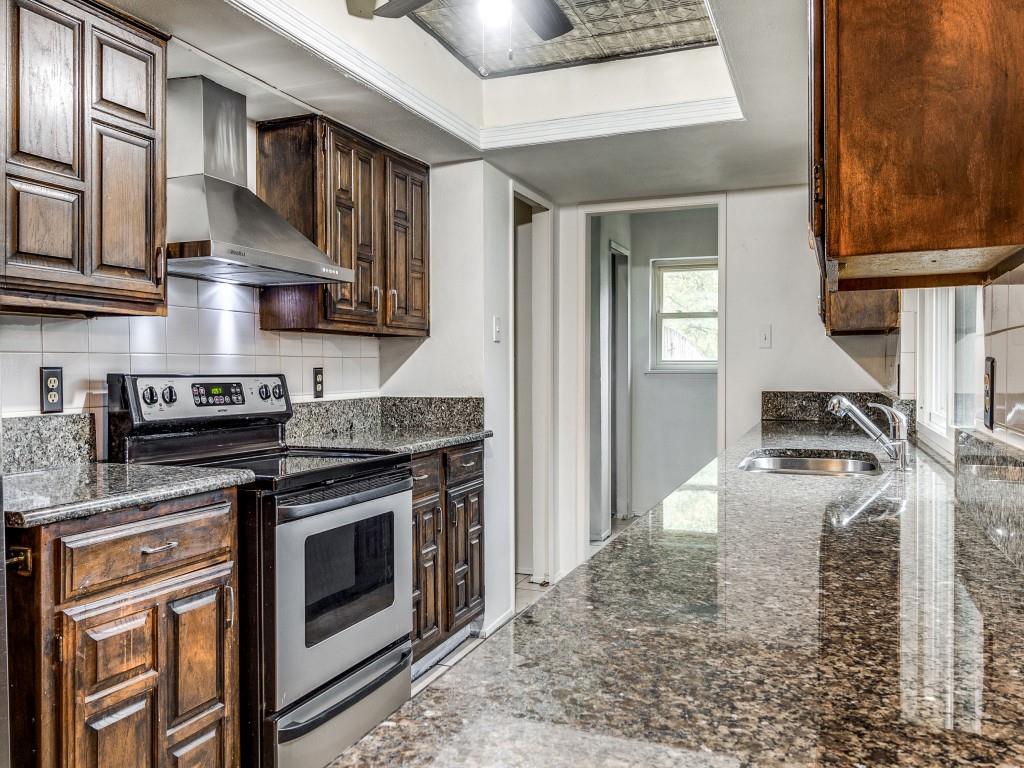 White Rock Village 01 - Residential