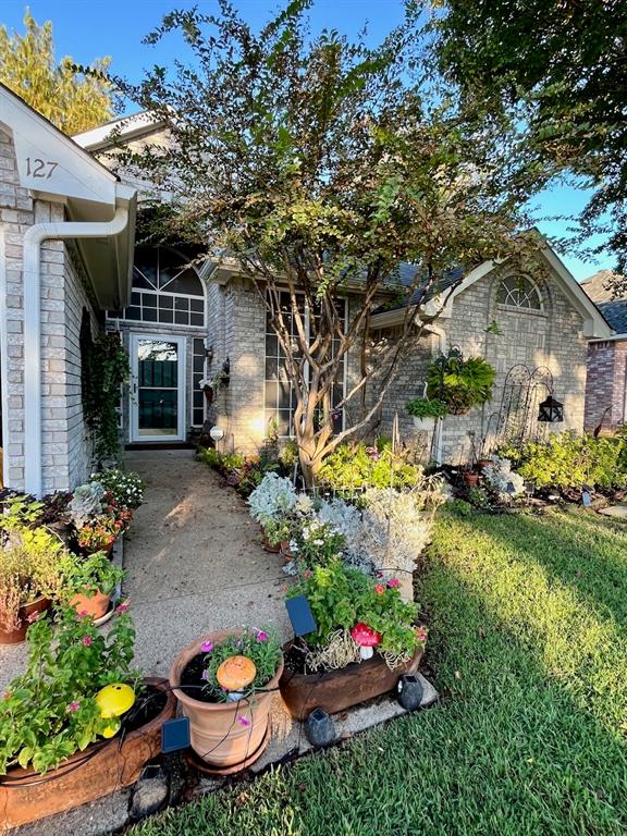 127 Woodcreek Drive