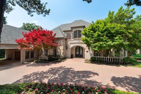 842 Bluff Ridge Drive Cedar Hill TX 75104