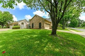 3111 Fairfield Avenue