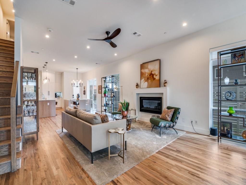 4200 University Boulevard