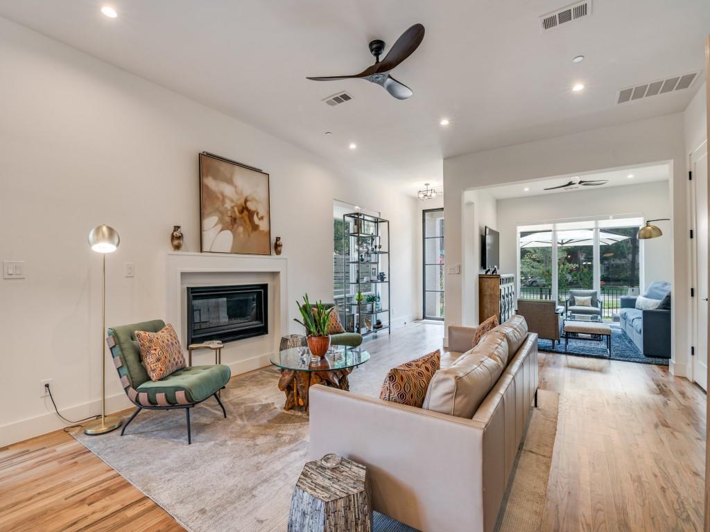 4200 University Boulevard