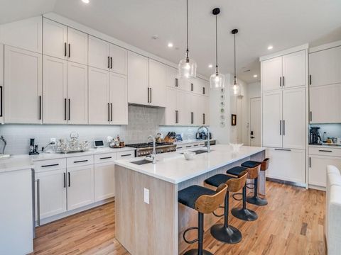 Tiny photo for 4200 University Boulevard, University Park, TX 75205 (MLS # 21067790)