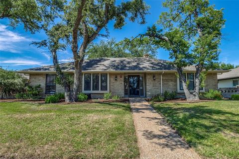 431 Fieldwood Drive Richardson TX 75081
