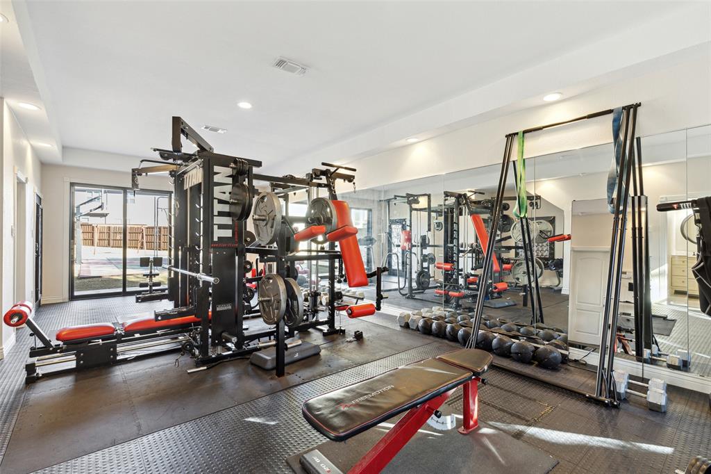 Latera Ph One - Residential