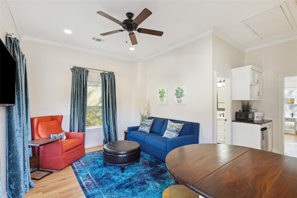 Latera Ph One - Residential