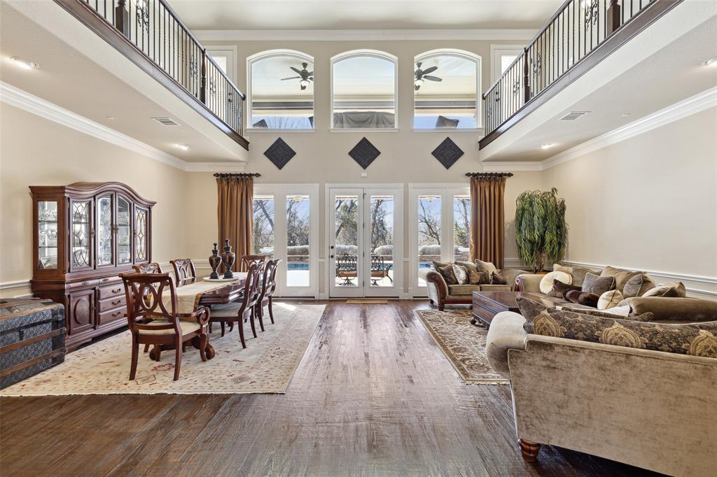 Latera Ph One - Residential