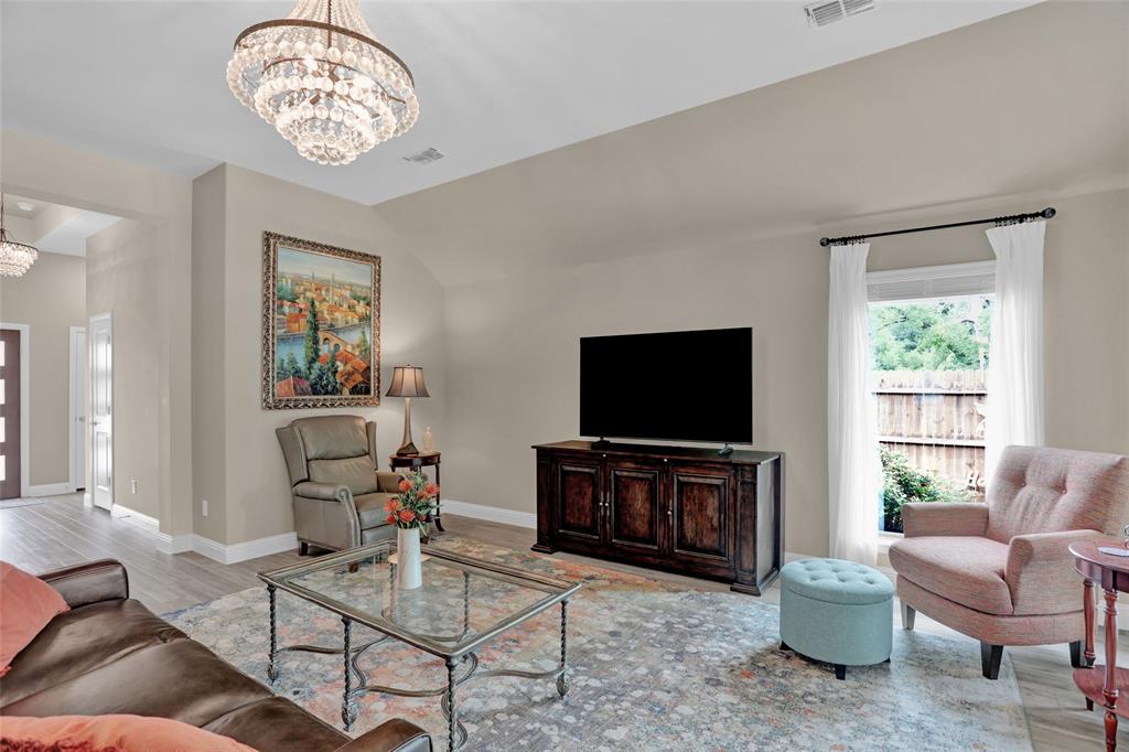 4104 Gray Wolf Drive