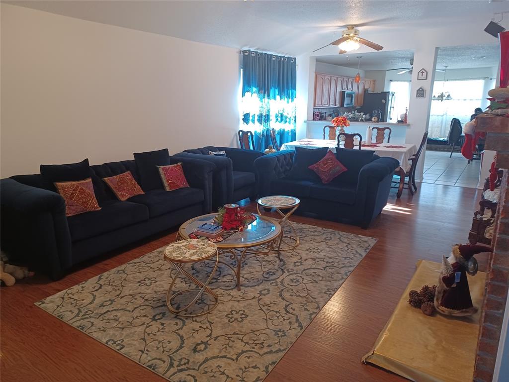 2808 Goldfinch Drive