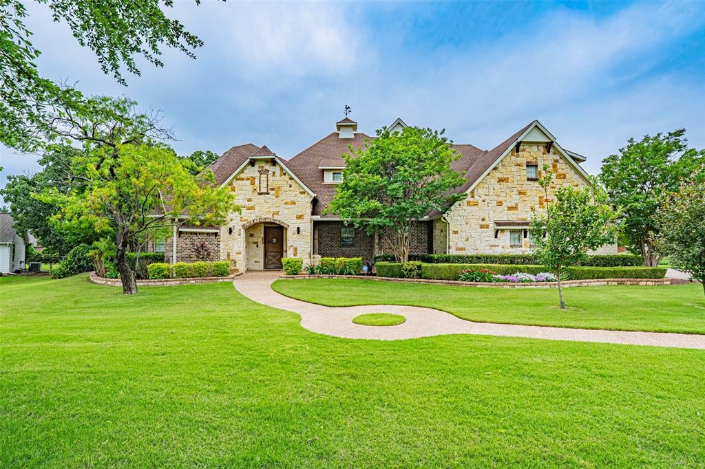 710 Corsica Court