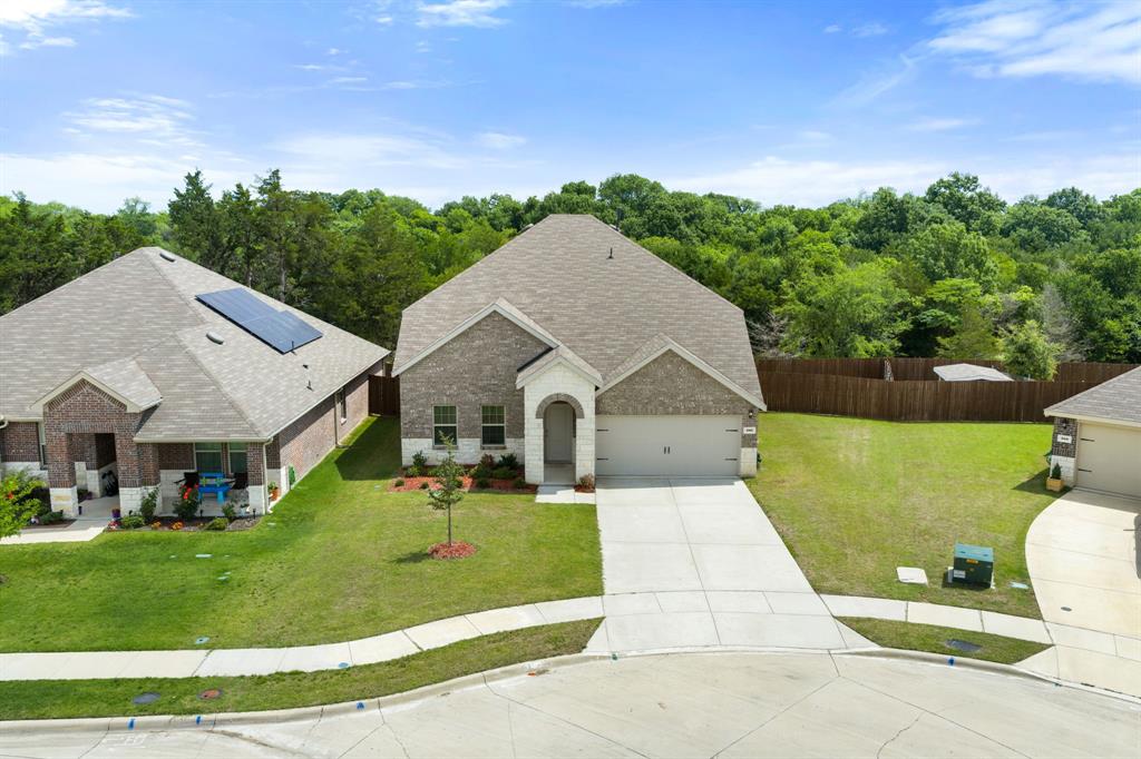 202 Ashbrook Drive