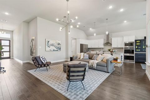 1034 Marina Avenue Allen TX 75013