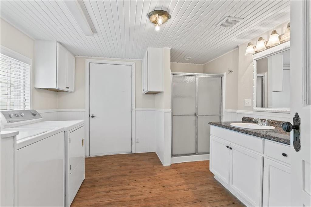 Ikard & Stout Add - Residential