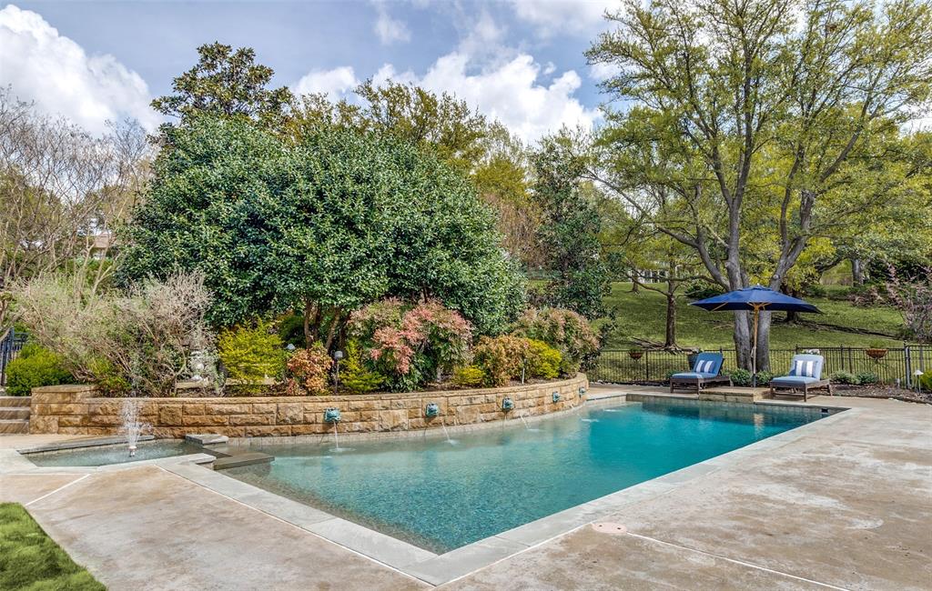 4592 Biltmoore Drive