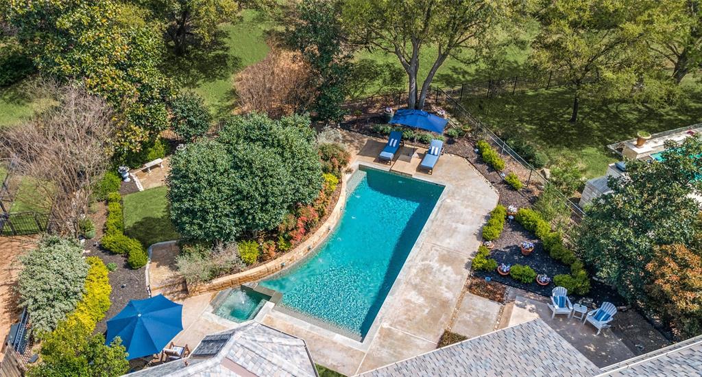 4592 Biltmoore Drive