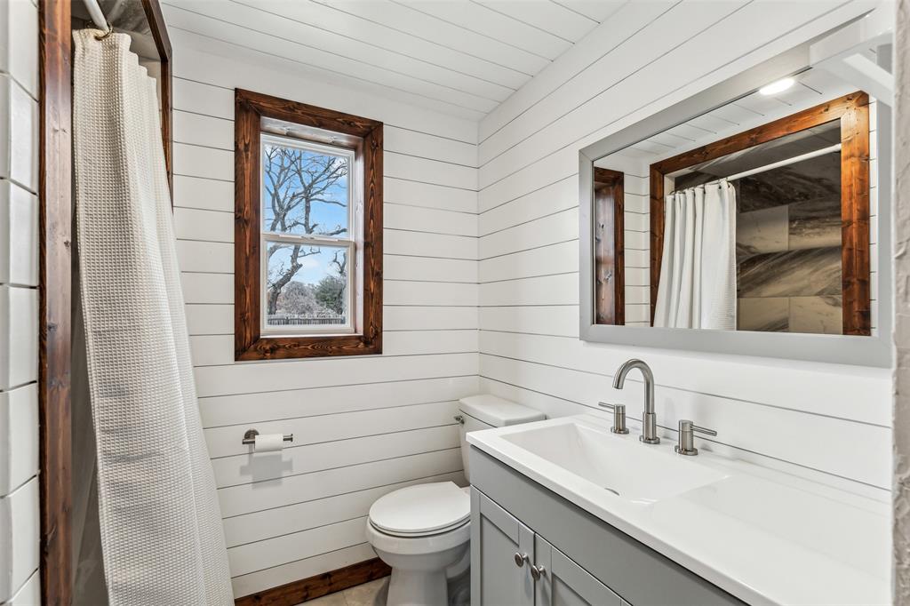 Thrash - Commercial Sale