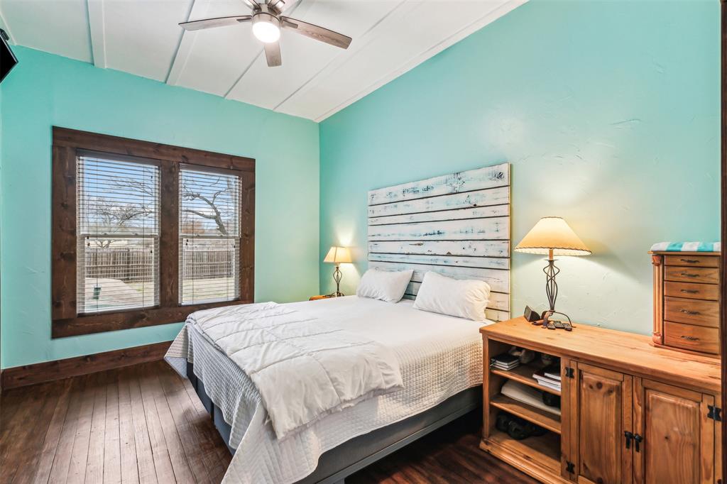 Thrash - Commercial Sale