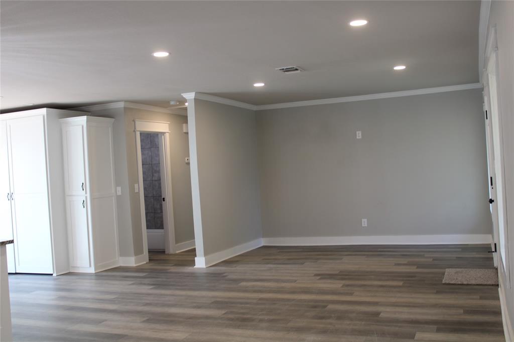 PARKCREST - Residential