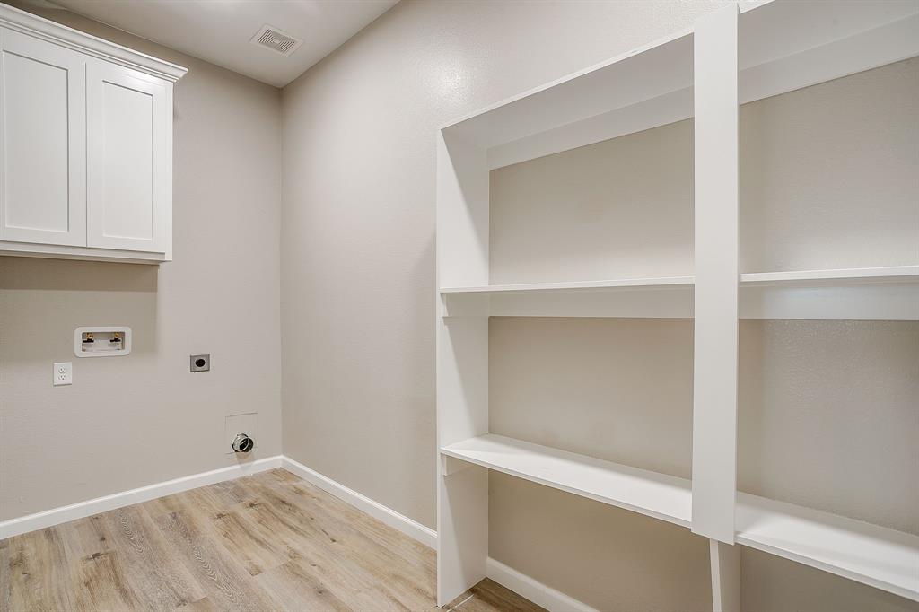 Day Business Park PH 2 - Residential Lease