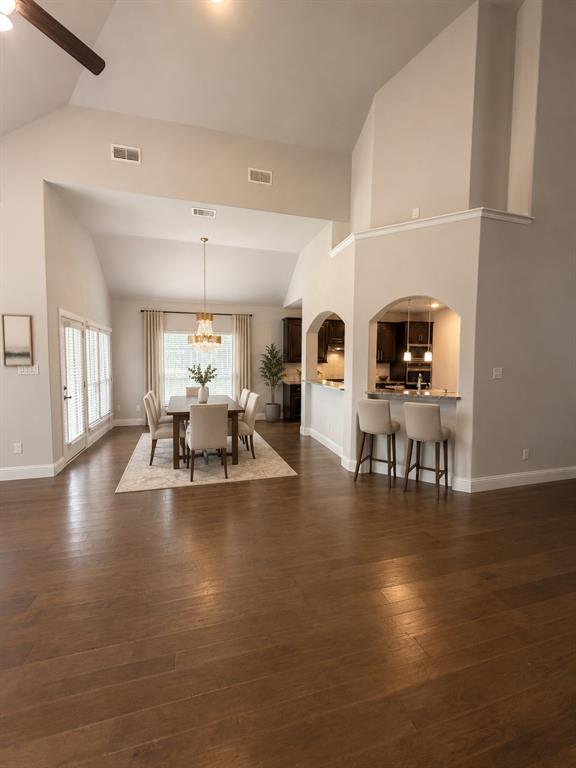 3233 Rolling Meadow Drive