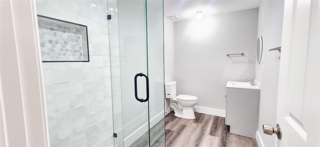 Ridglea West Add - Residential Lease