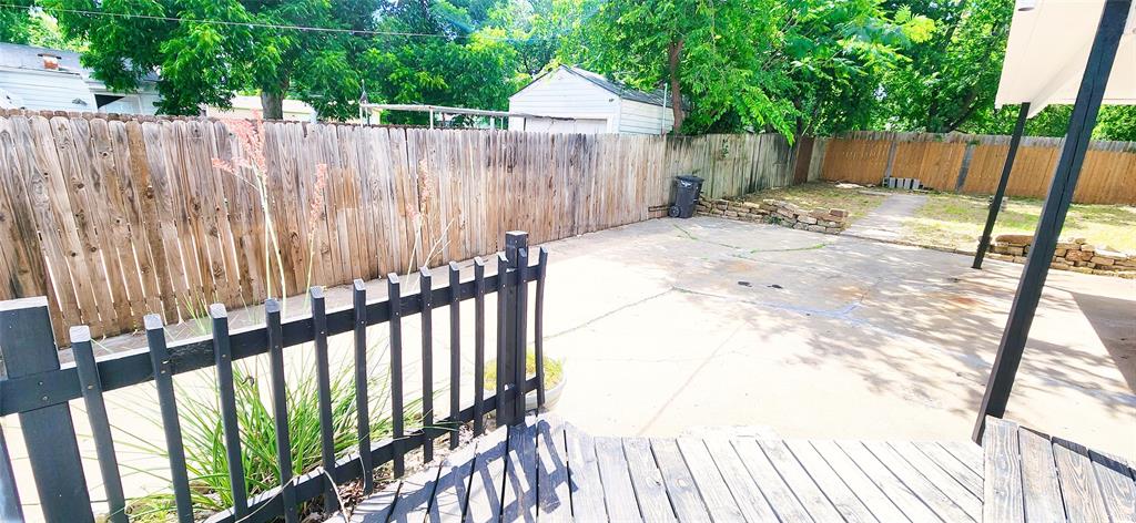 Ridglea West Add - Residential Lease